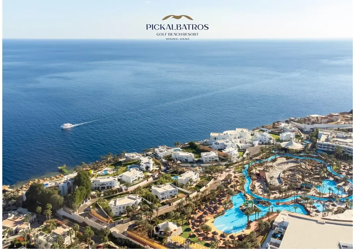 Vista aérea de Pickalbatros Golf Beach Resort en Sharm