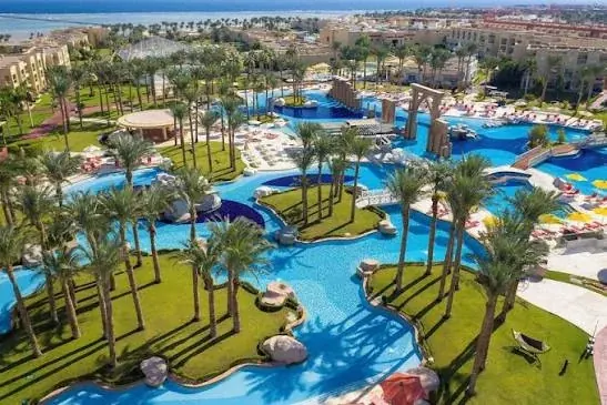 Piscinas y toboganes de Rixos Premium Seagate en Sharm El Sheikh